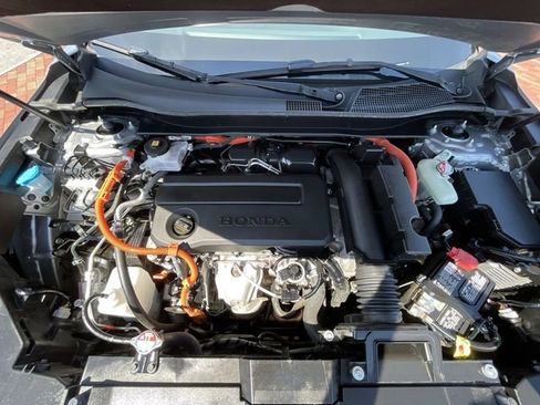 Certified 2024 Honda CR-V Sport-L image 21