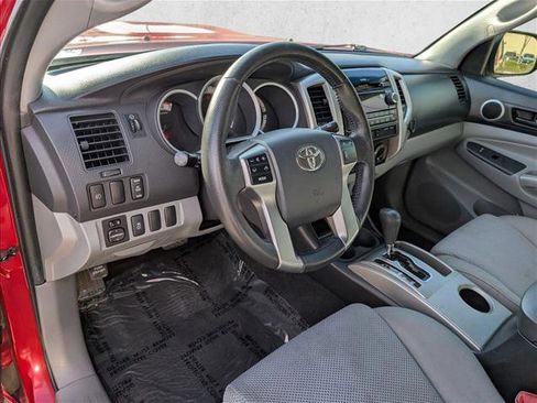 Used 2012 Toyota Tacoma PreRunner image 9