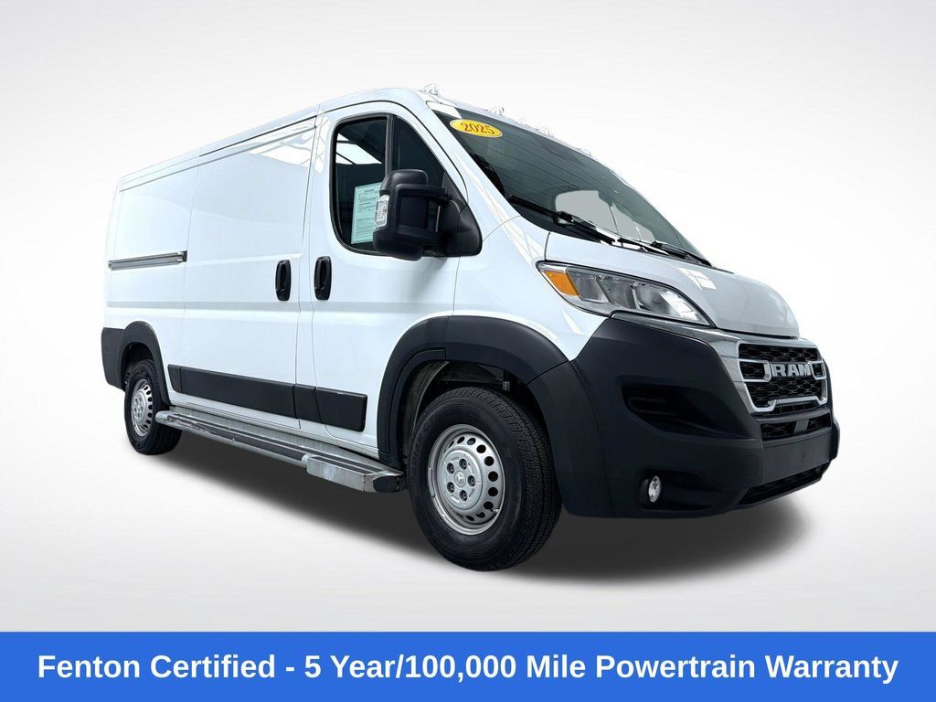 Used 2025 RAM ProMaster 2500 w/ U-Haul Equipment Group FWD image 1