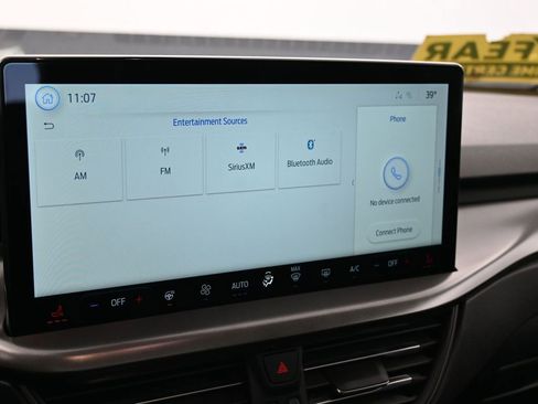 New 2026 Ford Escape SE image 27