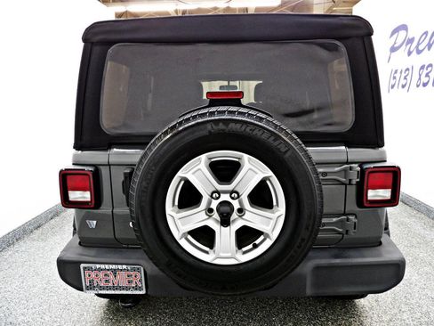 Used 2020 Jeep Wrangler Unlimited Sport S AWD/4WD image 5