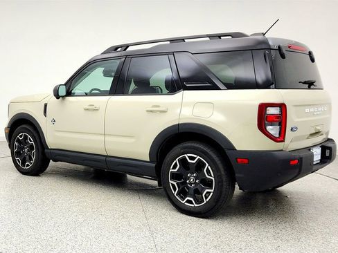 Used 2025 Ford Bronco Sport Outer Banks w/ Outer Banks Tech Package+ image 7