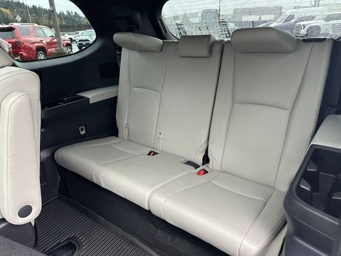 Used 2024 Toyota Grand Highlander AWD Hybrid image 15