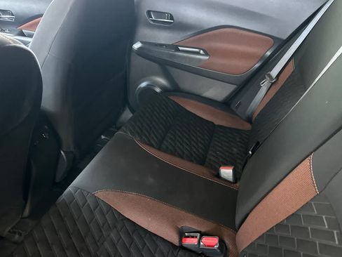 Used 2021 Nissan Kicks SR w/ Interior Electronics Package FWD image 5
