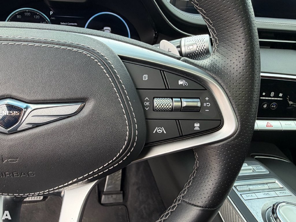 Used 2025 Genesis GV70 2.5T w/ Sport Prestige Package AWD/4WD image 34