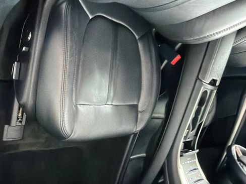 Used 2016 Lincoln MKZ w/ Equipment Group 300A Reserve FWD image 24