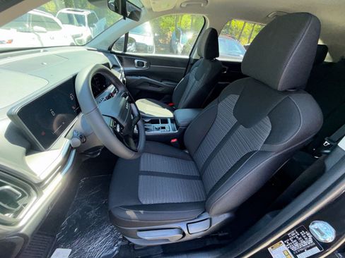 New 2026 Kia Sorento LX FWD image 23