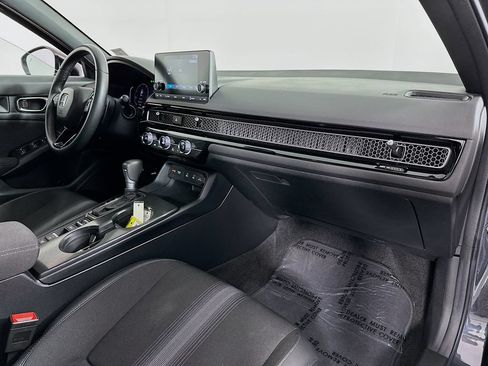 Certified 2025 Honda Civic Sport image 27