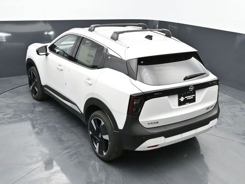 New 2026 Nissan Kicks SR w/ SR Premium Package image 25