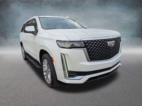 Used 2021 Cadillac Escalade Premium Luxury w/ Performance Package image 7