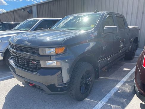 Used 2020 Chevrolet Silverado 1500 Custom Trail Boss w/ Custom Convenience Package AWD/4WD image 8