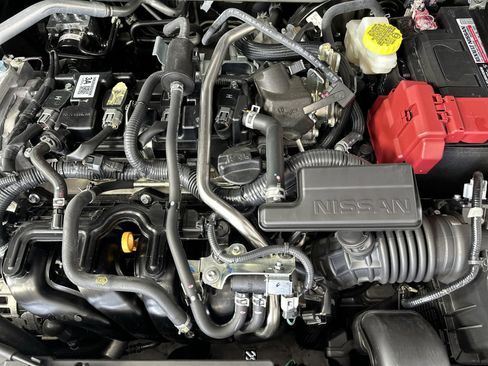 Certified 2025 Nissan Sentra S FWD image 28