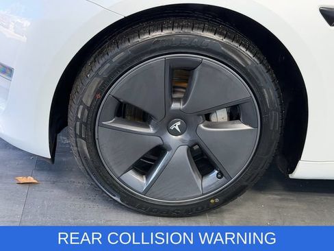 Used 2023 Tesla Model 3 Standard Range RWD image 4