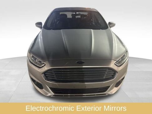 Used 2014 Ford Fusion SE w/ Equipment Group 202A image 18