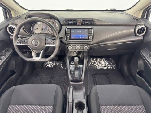 Used 2021 Nissan Versa S image 11