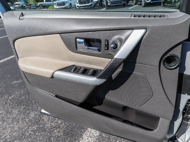 Used 2011 Ford Edge Limited w/ Driver Entry Pkg FWD image 13