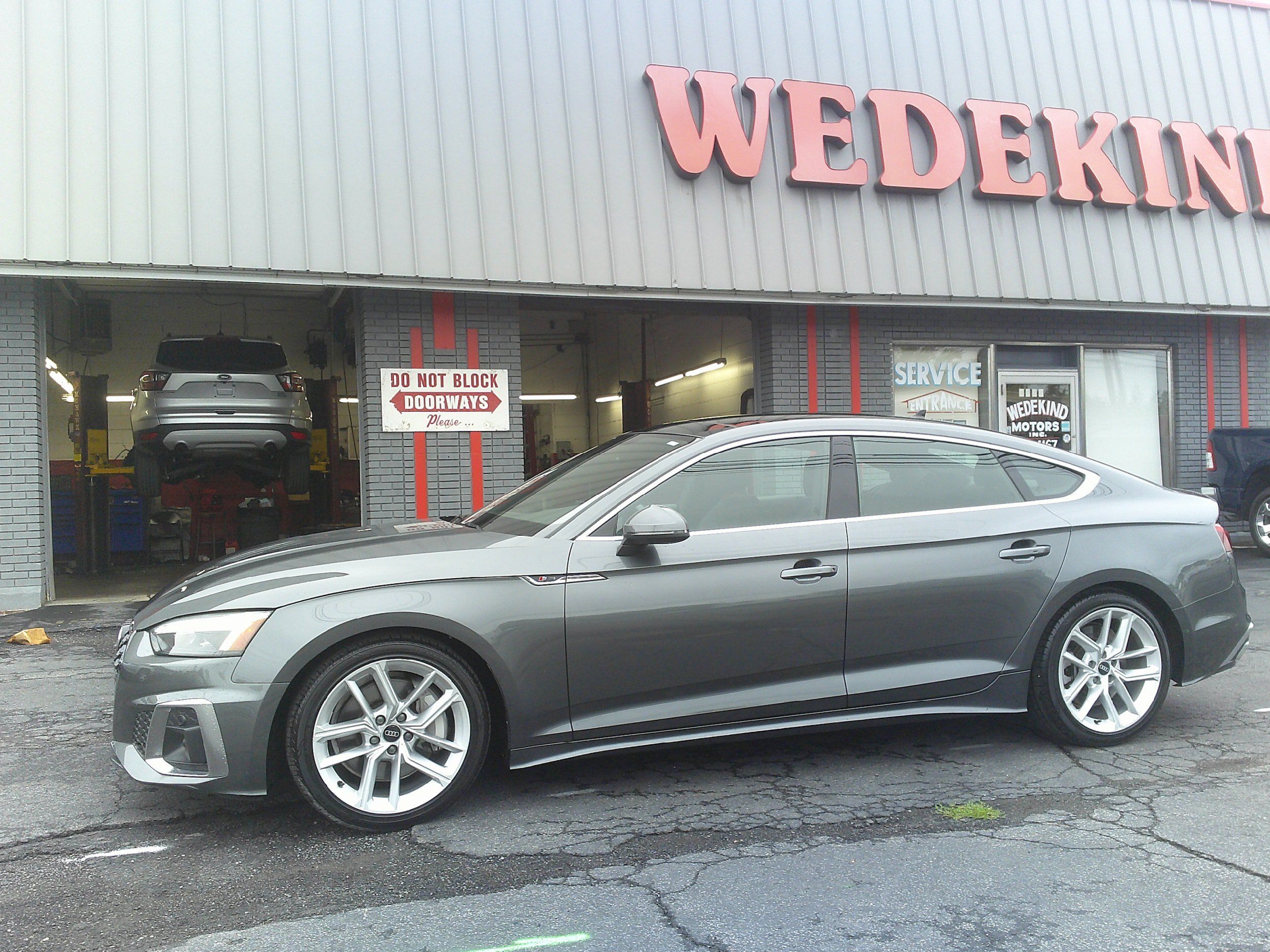 Used 2024 Audi A5 2.0T Premium Plus AWD/4WD image 3