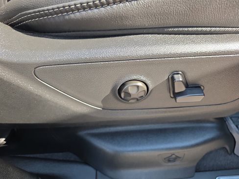 Used 2025 RAM 1500 RHO image 33