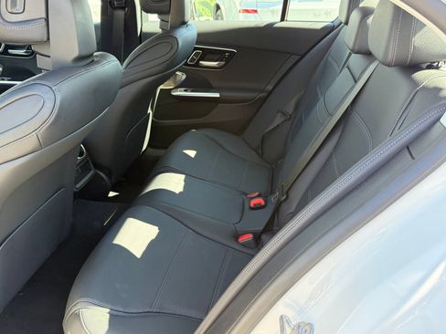 Used 2023 Mercedes-Benz C 300 Sedan image 40