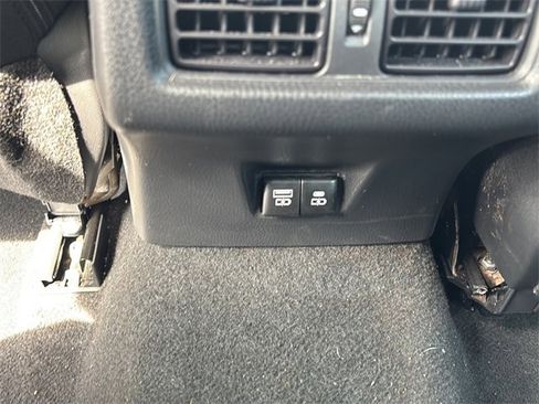 Used 2025 Toyota Camry LE image 15