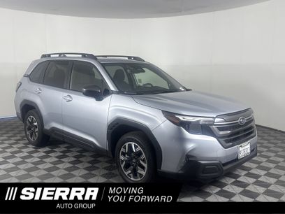 Used 2025 Subaru Forester Premium w/ Convenience Package #1