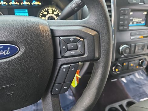 Used 2016 Ford F150 XLT image 20