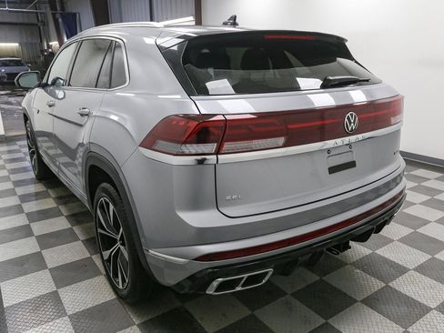 New 2026 Volkswagen Atlas Cross Sport SEL Premium R-Line AWD/4WD image 10