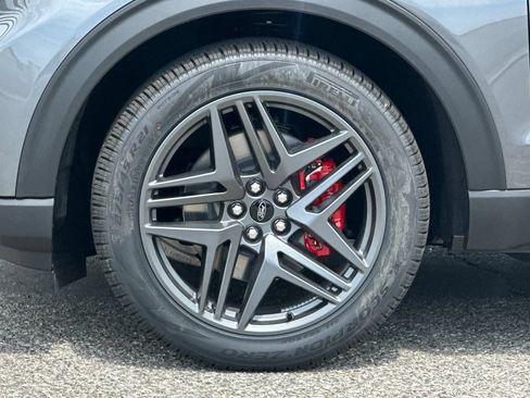 New 2026 Ford Explorer ST-Line w/ ST-Line Street Pack RWD image 27