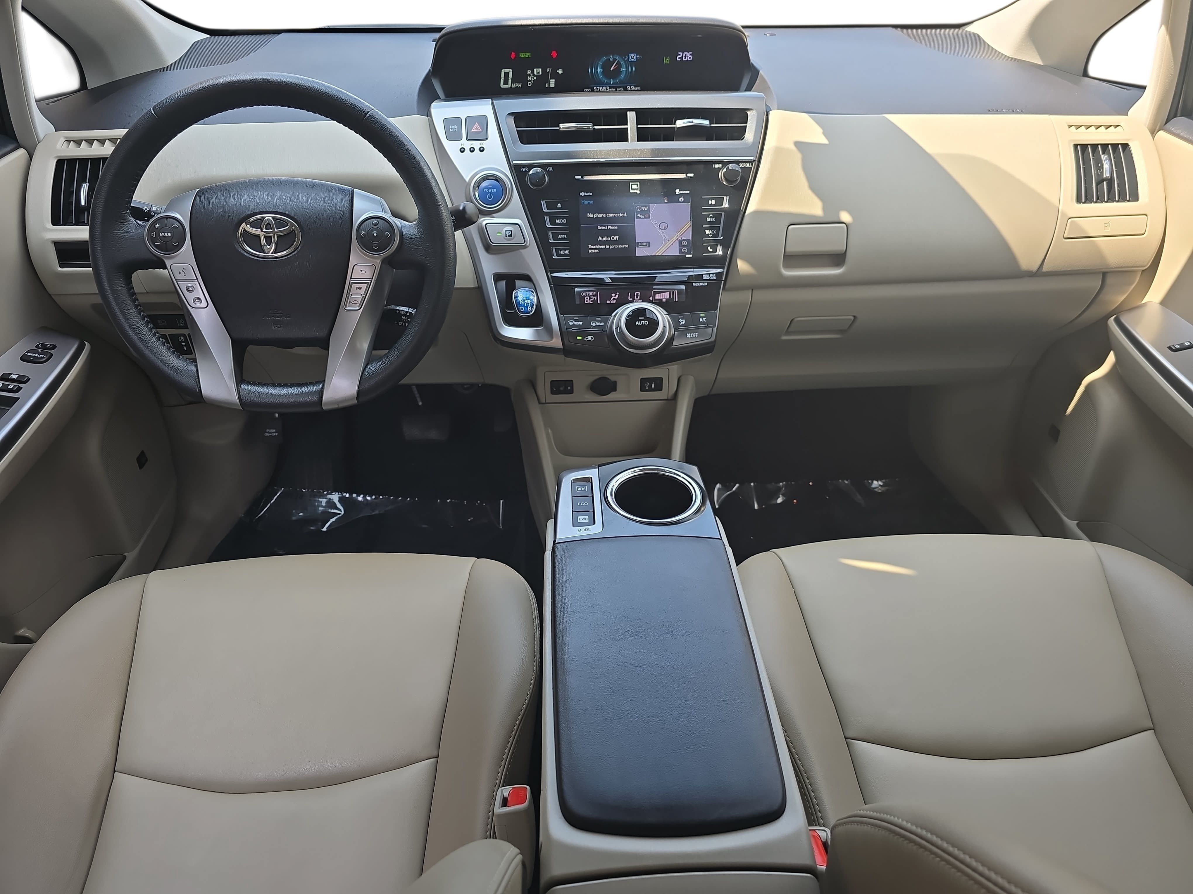 Used 2015 Toyota Prius V Five w/ Advanced Technology Package FWD image 9