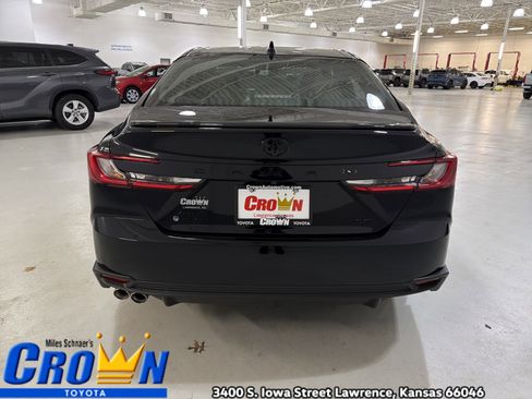 New 2026 Toyota Camry SE AWD/4WD image 7
