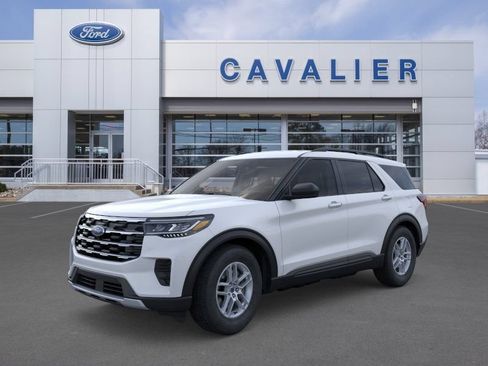 Used 2026 Ford Explorer Active AWD/4WD image 1