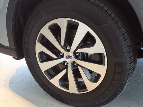 Used 2020 Subaru Outback AWD/4WD image 7