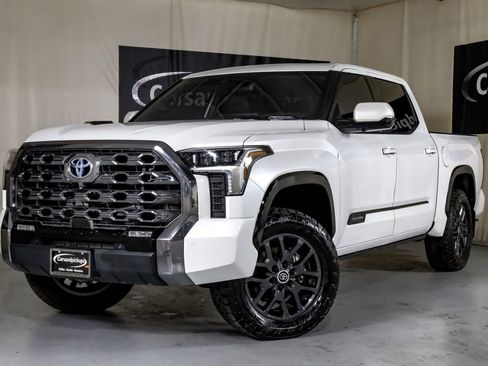 Used 2024 Toyota Tundra Platinum image 4