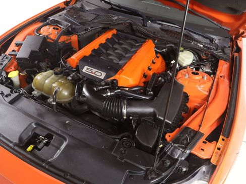 Used 2015 Ford Mustang GT Premium RWD image 17