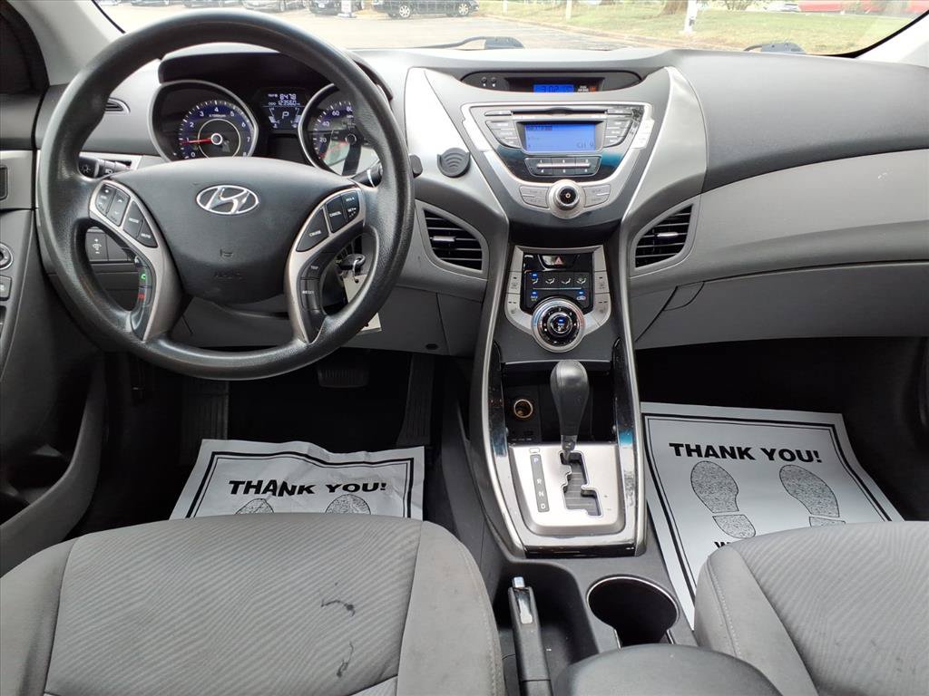 Used 2013 Hyundai Elantra GLS w/ Preferred Pkg FWD image 9