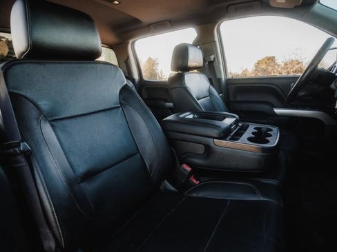 Used 2017 Chevrolet Silverado 1500 LT w/ Texas Edition image 33