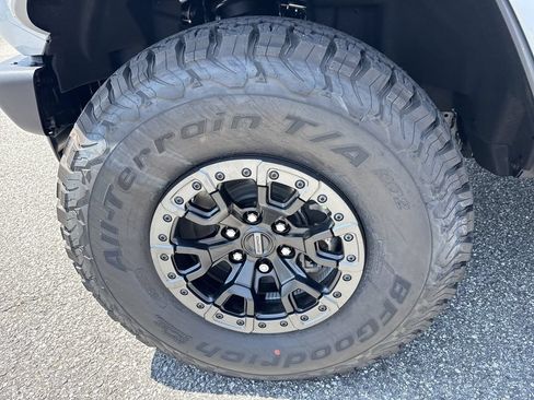 New 2026 Ford Bronco Raptor AWD/4WD image 11