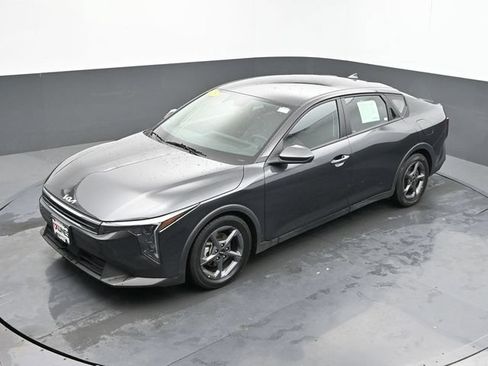 Used 2025 Kia K4 FWD image 38