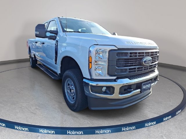 New 2026 Ford F250 XL w/ XL Chrome Package AWD/4WD image 3