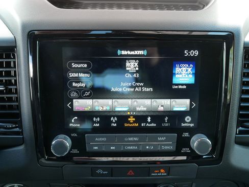 Certified 2024 Nissan Frontier PRO-4X w/ Pro Convenience Package AWD/4WD image 22