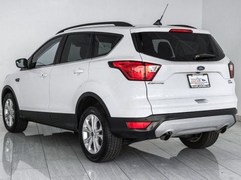 Used 2019 Ford Escape SEL AWD/4WD image 8