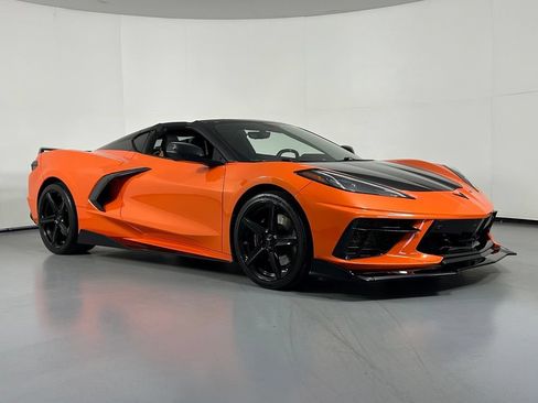 Used 2020 Chevrolet Corvette Stingray Premium Cpe w/ 3LT Preferred Equipment Group RWD image 1