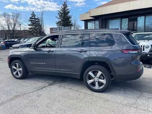 New 2025 Jeep Grand Cherokee L Limited w/ Luxury Tech Group II image 2