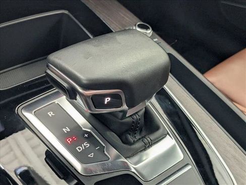 Used 2024 Audi Q5 2.0T Premium Plus AWD/4WD image 8