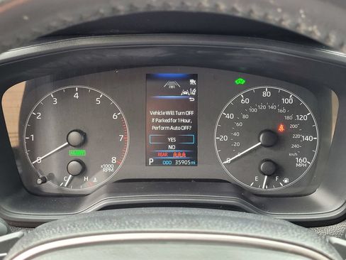 Used 2024 Toyota Corolla Cross AWD Hybrid w/ Moonroof Package image 10
