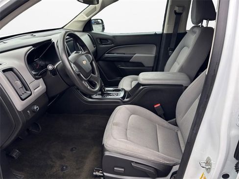 Used 2018 Chevrolet Colorado W/T w/ WT Convenience Package image 9