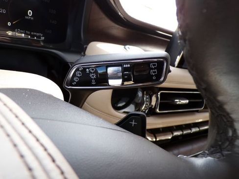 Used 2021 Lincoln Aviator Reserve w/ Equipment Group 201A image 24