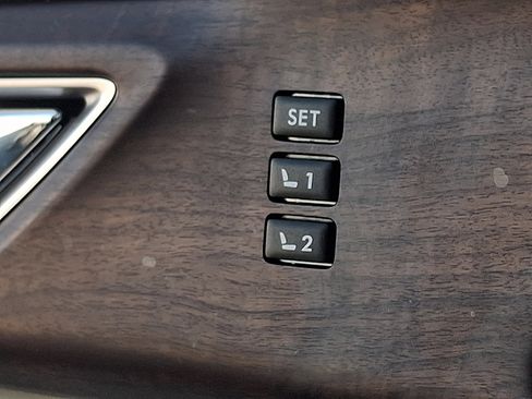 Used 2022 Subaru Ascent Touring w/ Popular Package #2A image 29