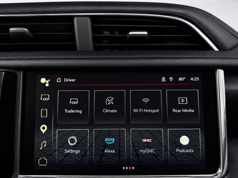 Used 2023 GMC Yukon Denali w/ Advanced Technology Package AWD/4WD image 39