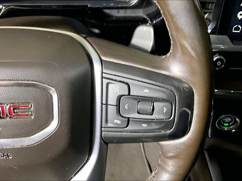 Used 2023 GMC Sierra 1500 SLT w/ SLT Premium Package RWD image 15